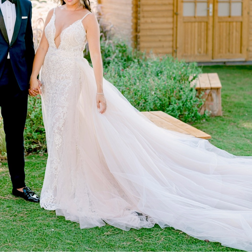 Galia Lahav Wedding Gown - Picture 5 of 7